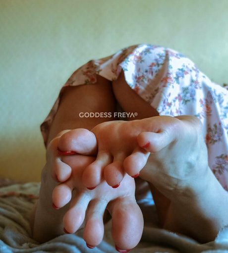 siren goddess Profile pic