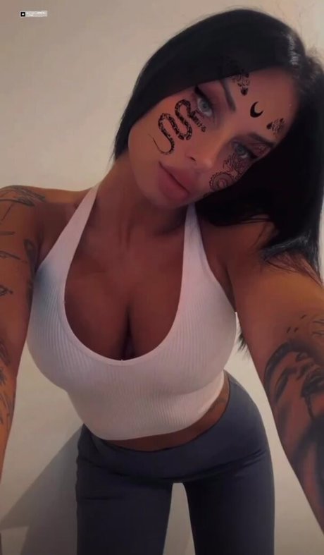 Priscillaspiridis pornstar adult images