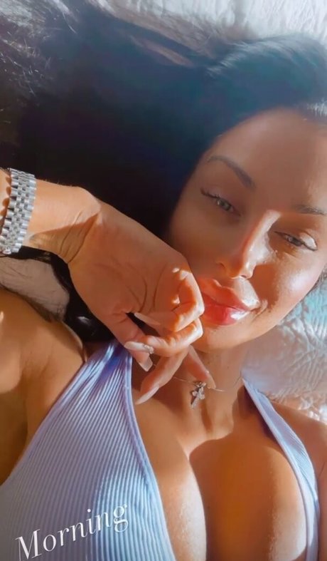 Priscillaspiridis sexy model gallery