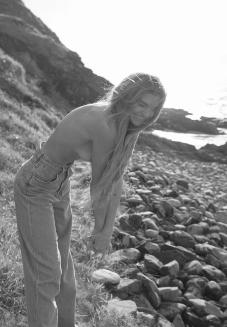 Sjana Elise Earp star adult pic