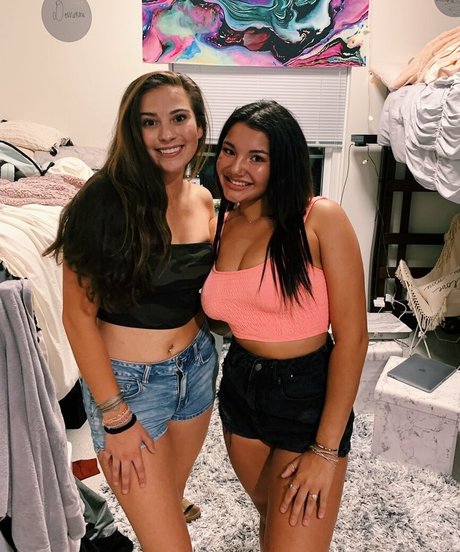 Hannah M star erotic images