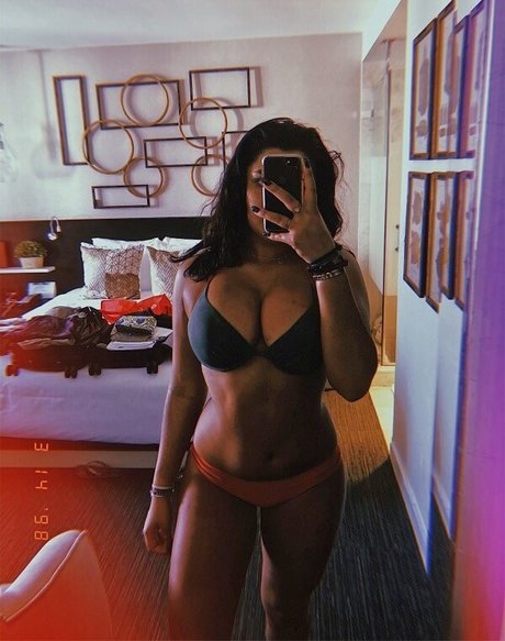 Hannah M pornstar free pictures