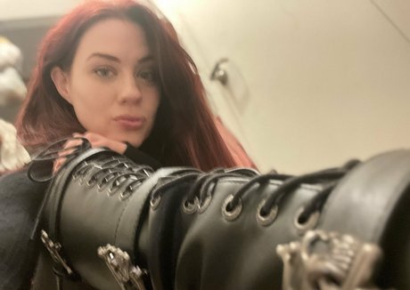 cultofjess model pretty picture