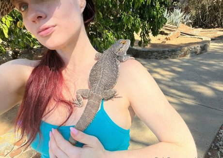 cultofjess model naked archive