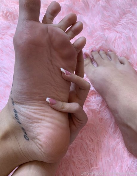 realgarnetrose hot model picture