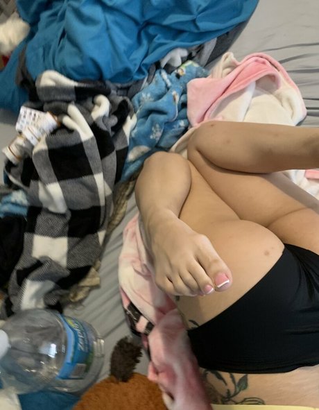 realgarnetrose porn model pic