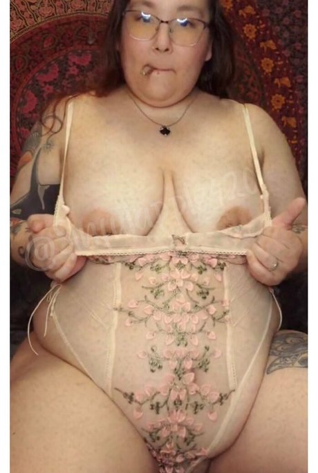 sinnfulapple420 star beautiful images