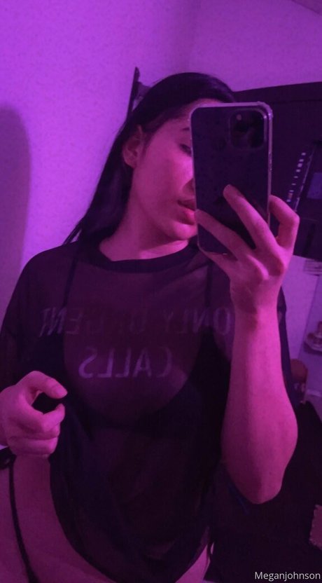 meganjohnson nude model photo