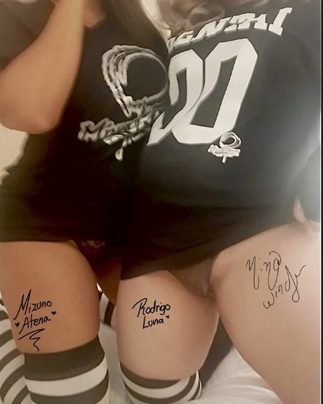 Nina Windy model porn images