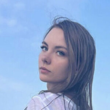 YourShylily star high quality images