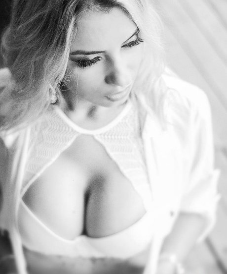 Milena Freitas hd star photos