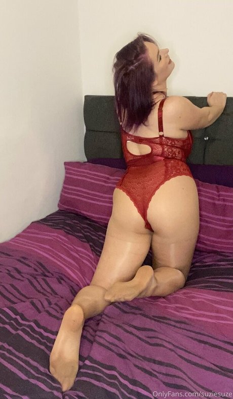 suziesuze high quality model pics