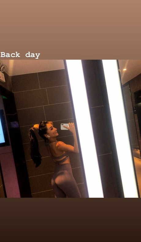 roselynelq adult star pics