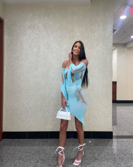 Rachel Stuhlmann star hd pics