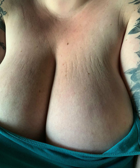 misskcups porn star photos