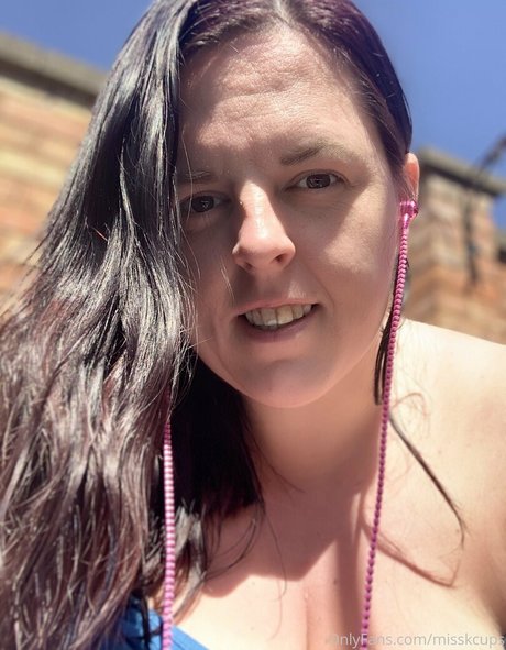 misskcups model porn archive