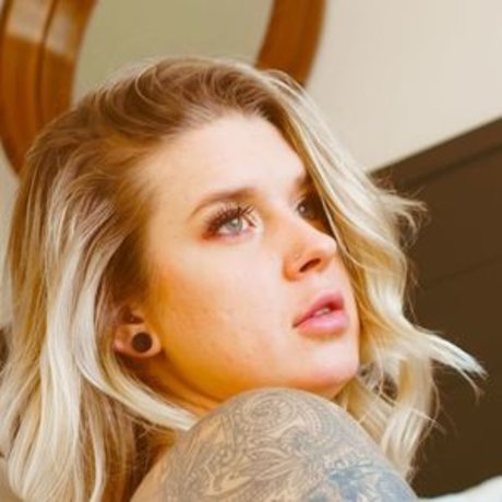 Calla Suicide perfect pornstar picture