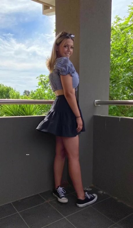 Chantelle A nudes actress picture