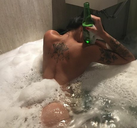 Karen Cristine erotic pornstar gallery