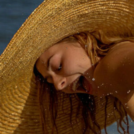 Macy Mae nice model photo