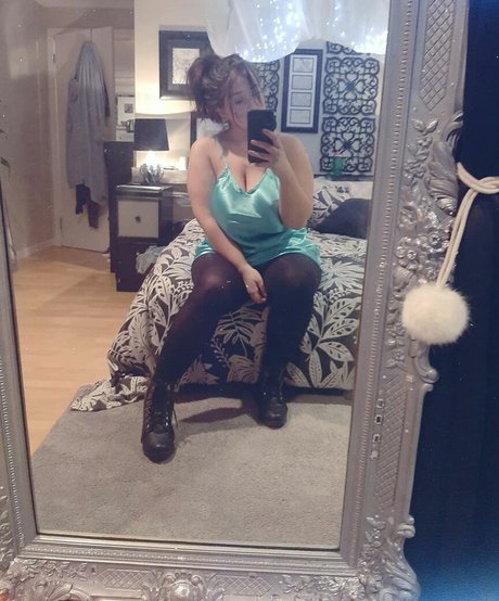 lartdanstoutessesformes nude model photos