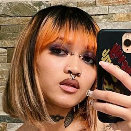 Delagolds free actress gallery