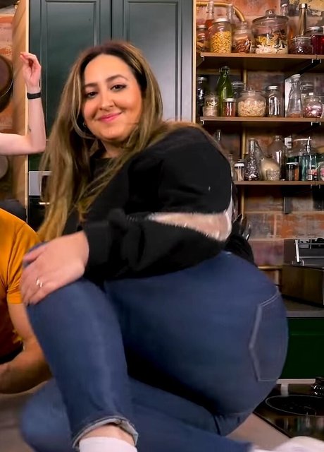 Nicole Enayati nude pornstar pics