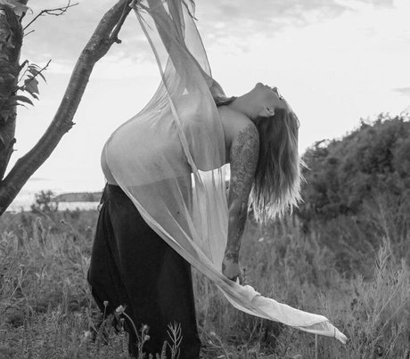 rosemarine Profile pic