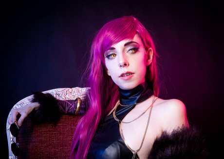 SerasCosplay pretty model pictures