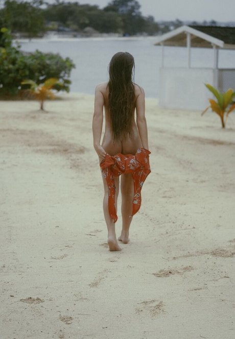 Bella Bel 1 nice model pics