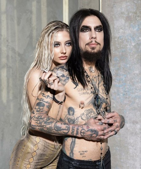 Vanessa Dubasso model adult picture