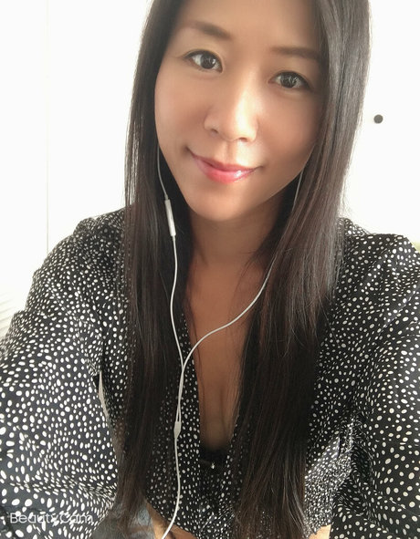 AsianCat69 porn star picture