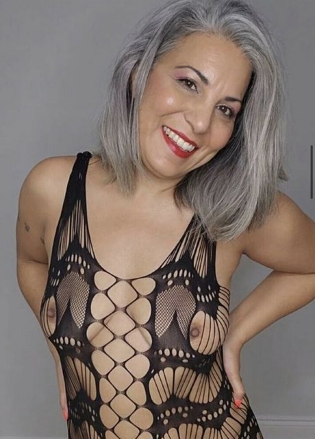 Misses Cecil hot actress picture