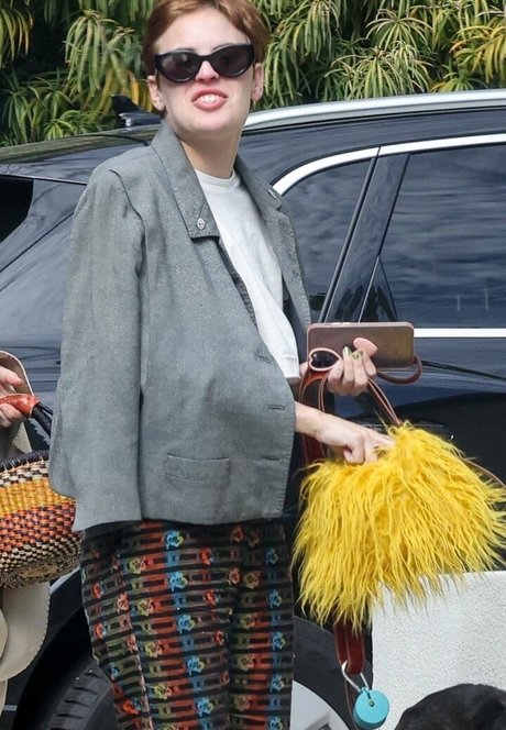 Tallulah Willis hd model pic