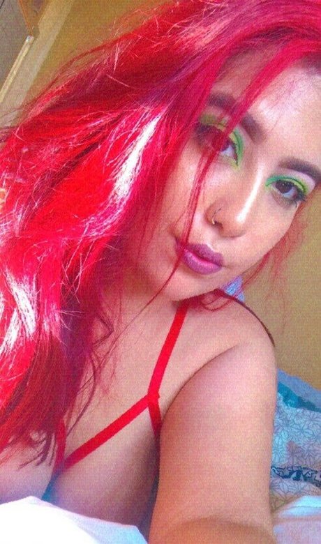 Lightnesss xxx model img