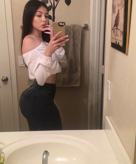 Judiixo naked pornstar images