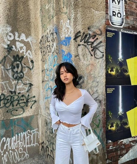 Jihoonkm beautiful pornstar photos