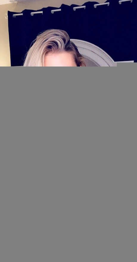 tstar5 model nudes gallery