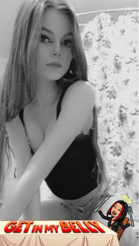 hotgirlsht high quality star photos