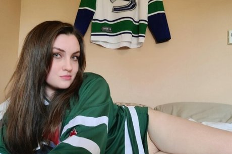 Lizazvk pornstar adult pics