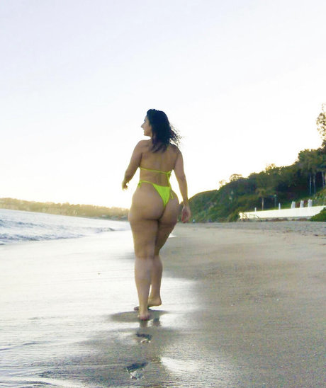 annastayzia star beautiful pics