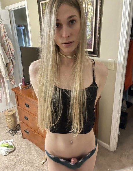 Addibabeee model art galleries