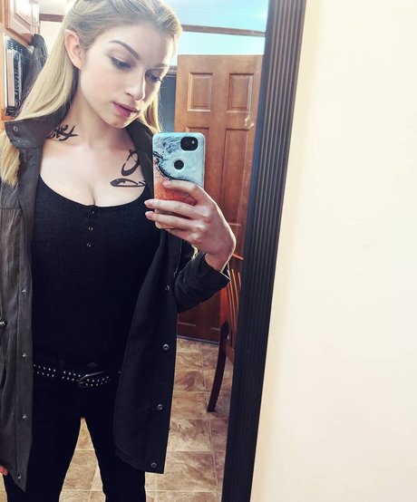 Sydney Meyer nudes pornstar picture