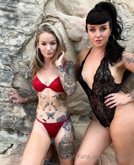 TallKatie Onaka adult model photos