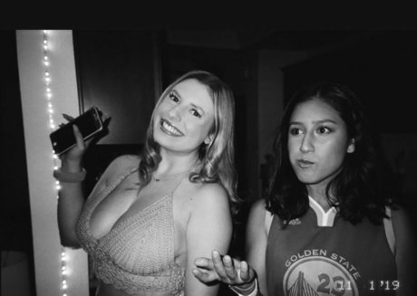 Olivia Haigh nude model photo