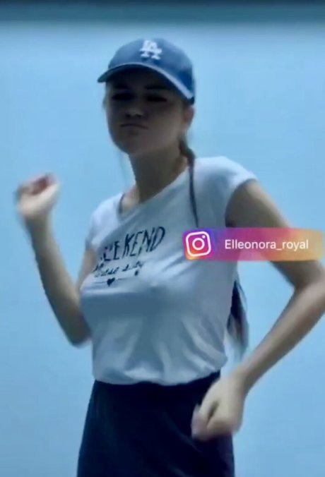 elleonora royal art model pic