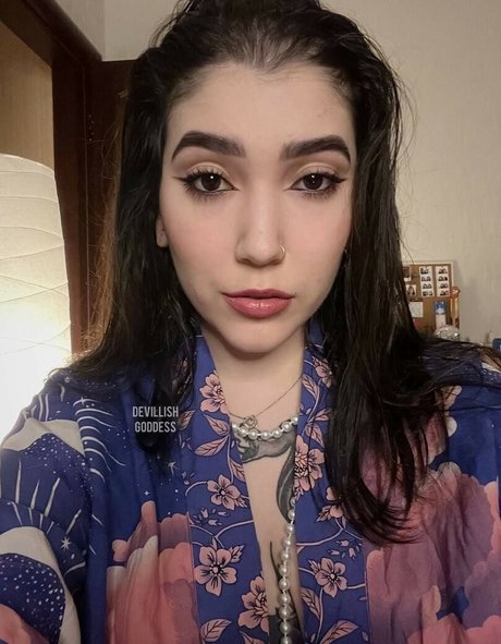 Devilish Goddess erotic model picture