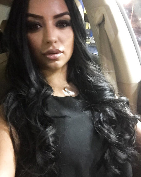 Nicolebella hot model archive