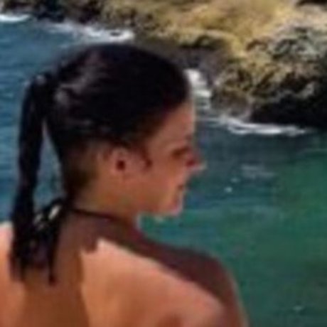 charjones6 model nude galleries