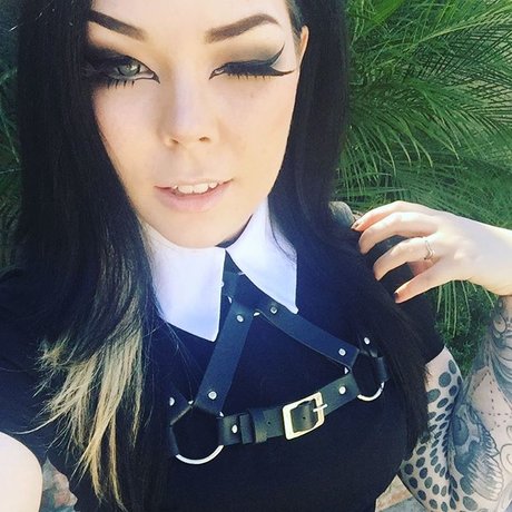 Suzy Berhow pornstar adult pic